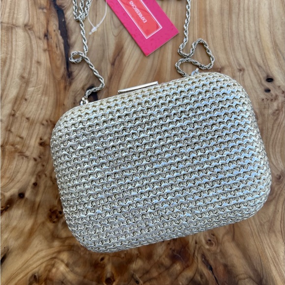 Expressions NYC Clutch W/ Removable Chain Strap NWT - Picture 5 of 12